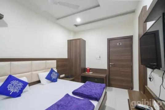 Hotel Amar Palace Ujjain Exterior foto